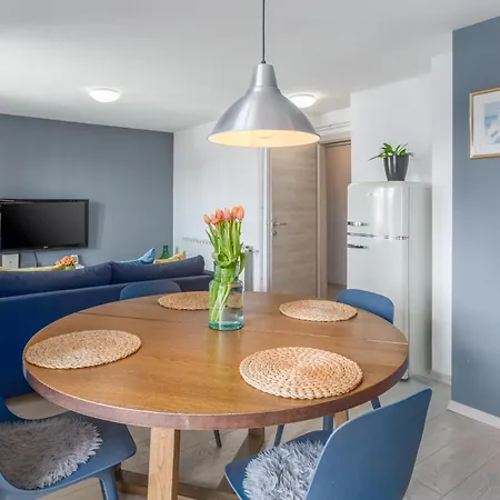Blu Apartment
